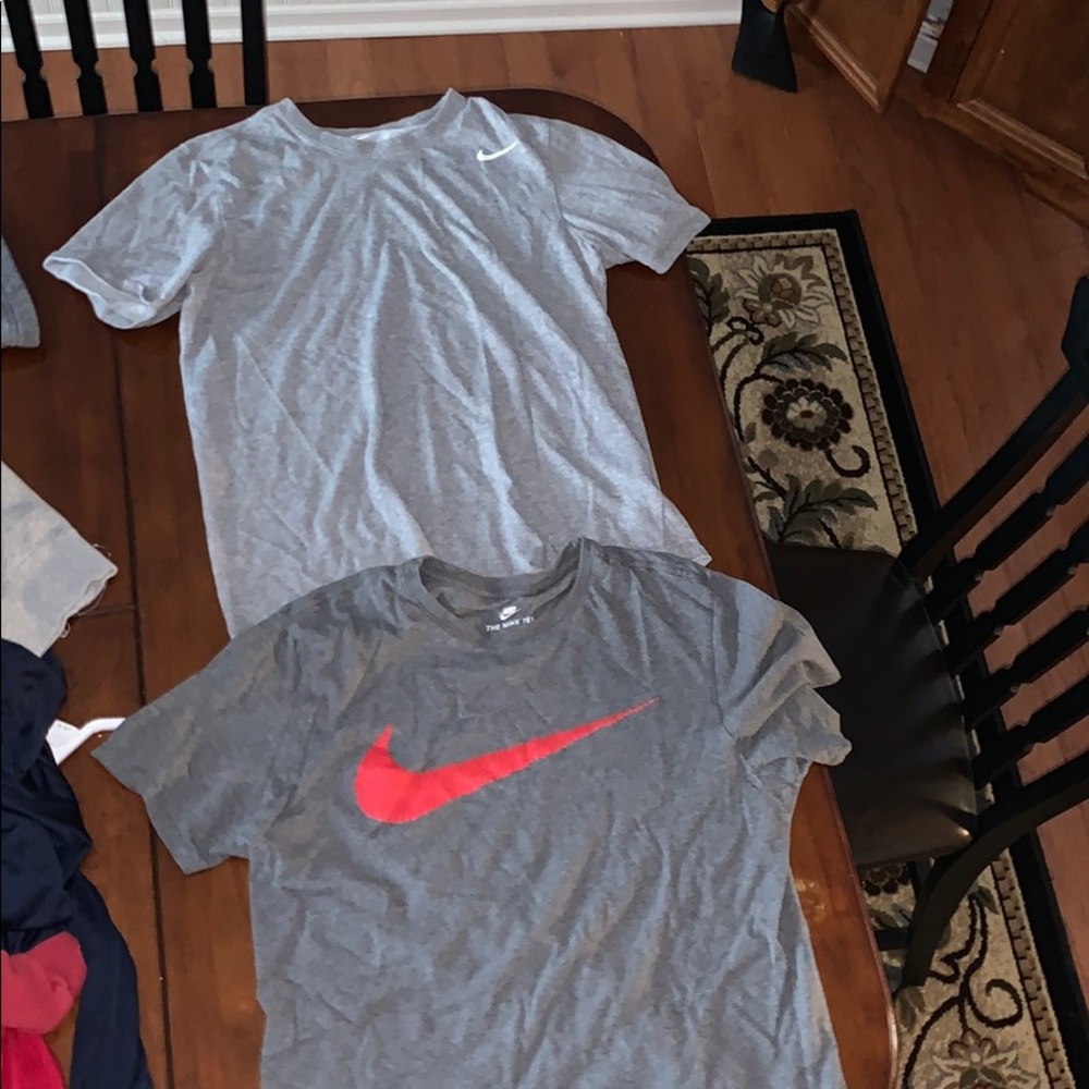 Nike T-shirt